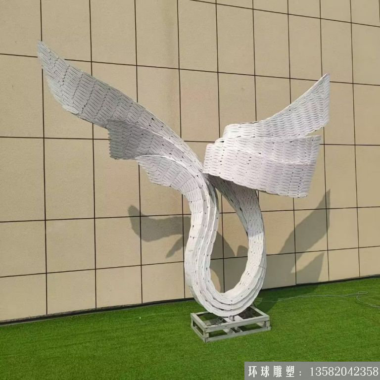 不锈钢翅膀雕塑7